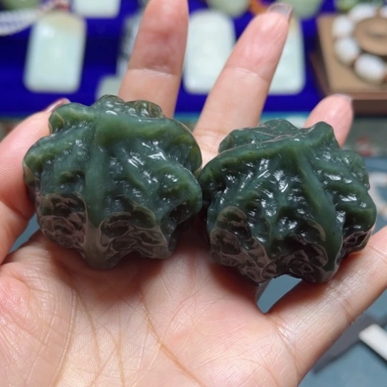 未镶嵌挂件和田玉
