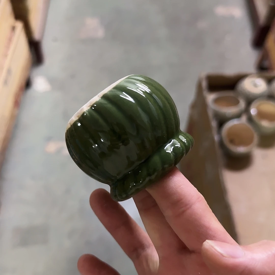 福利局库存尾单·有孔花盆当天满9元发