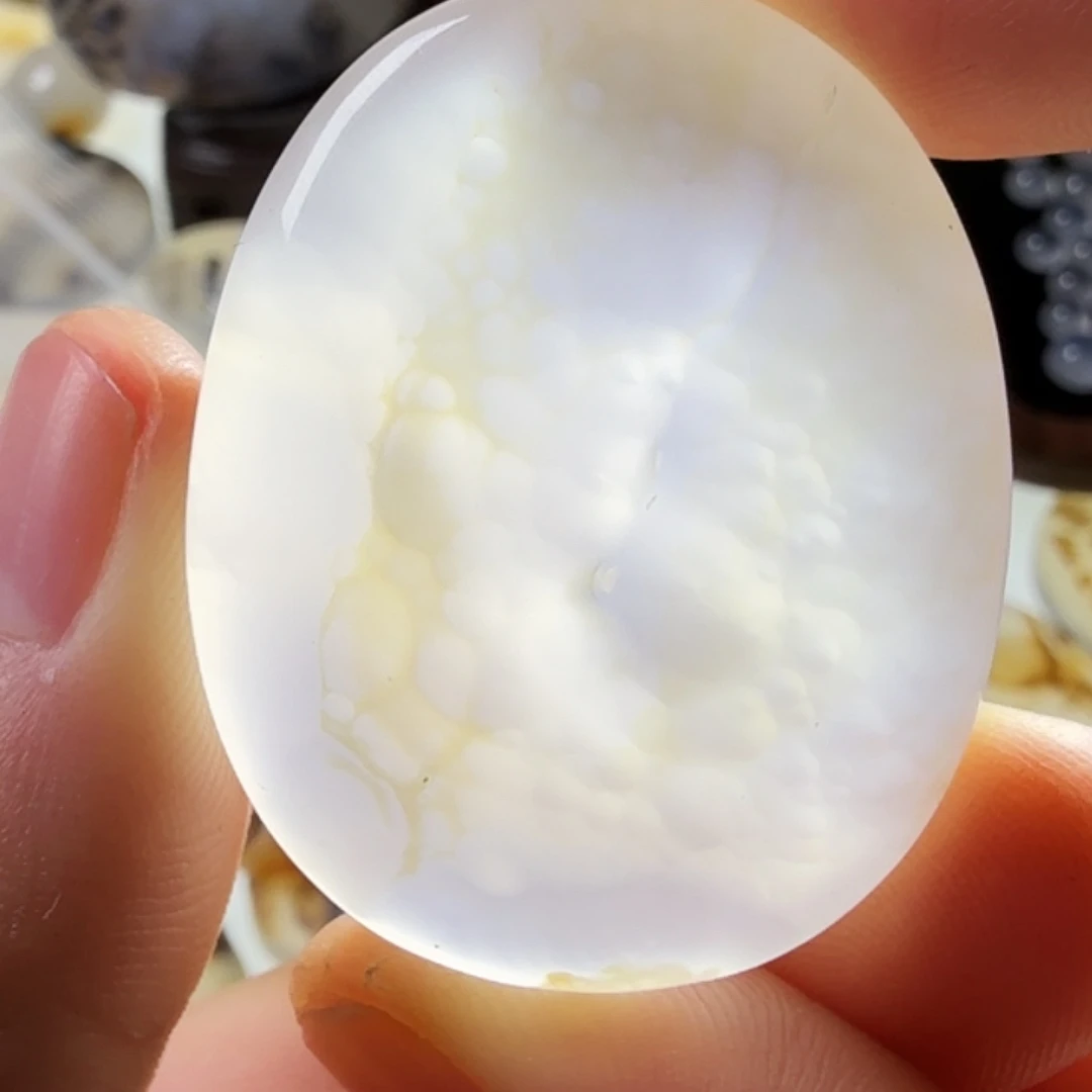 玛瑙/玉髓未镶嵌珠宝半成品