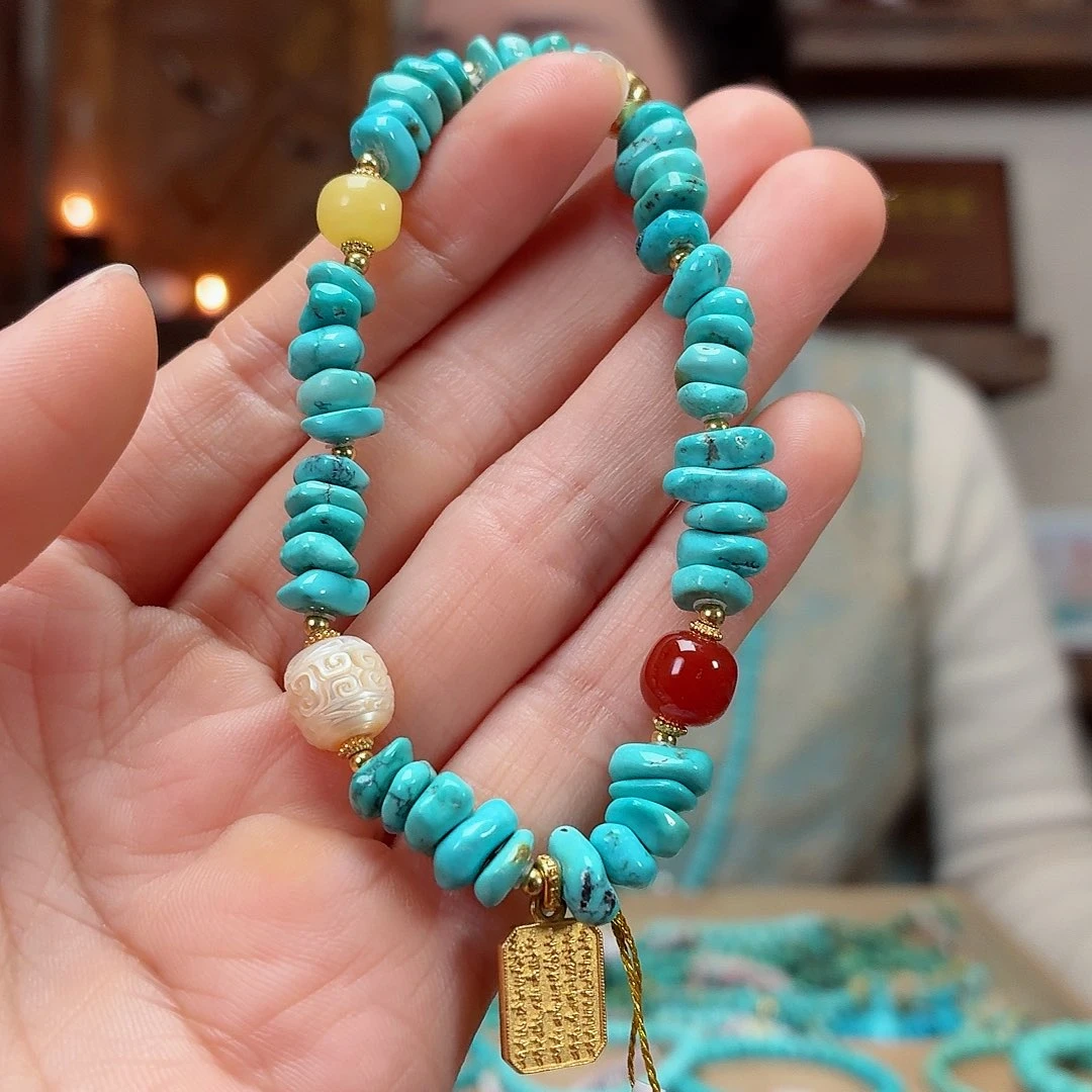 未镶嵌绿松石珠宝奇石