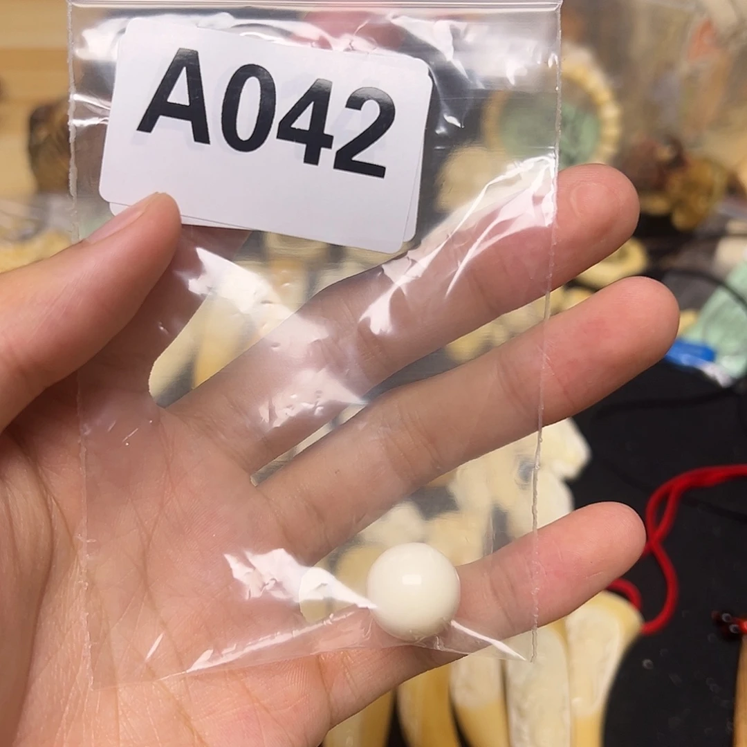 天然猛犸象牙雕刻品