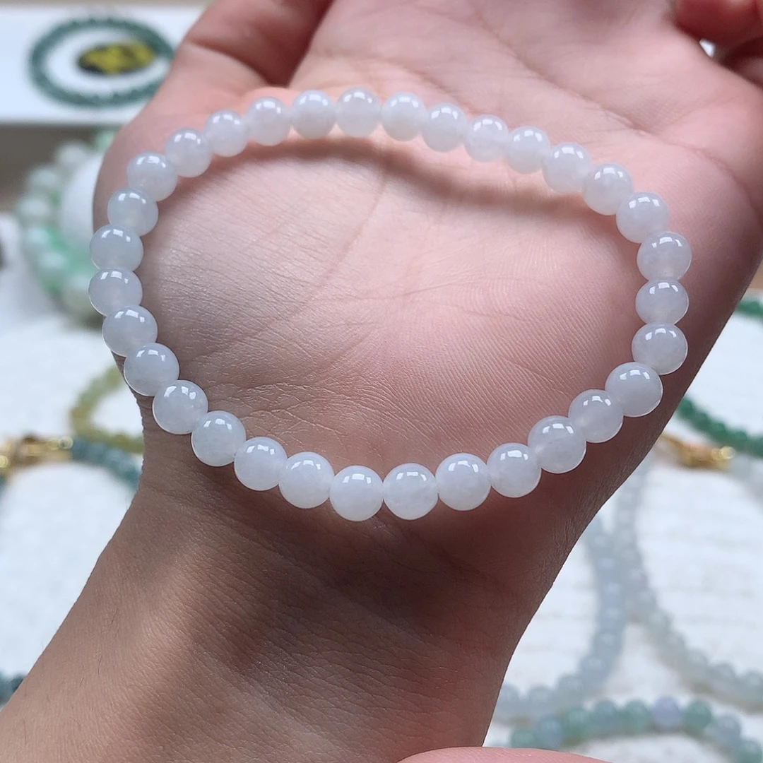 翡翠未镶嵌手串卡6.8