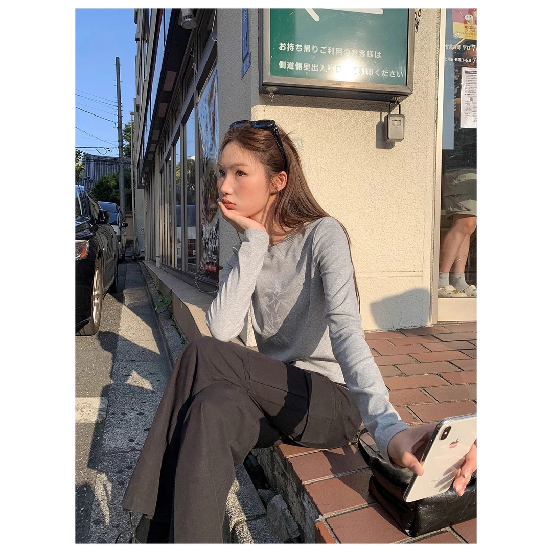 你好卡农 原创喷绘艺术印花修身长袖t恤女圆领正肩上衣KT24Z4186D