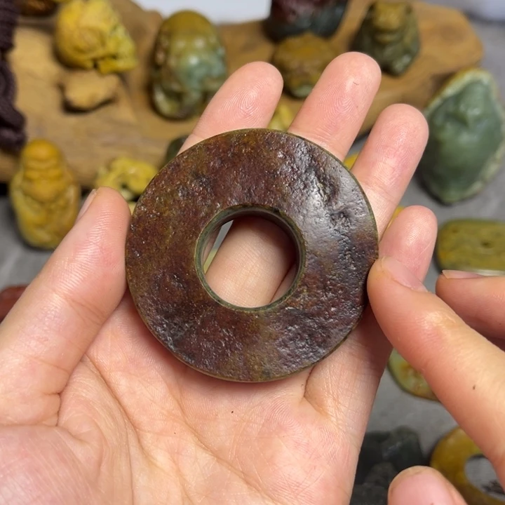 岫岩河磨玉（透闪石质玉）未镶嵌挂件