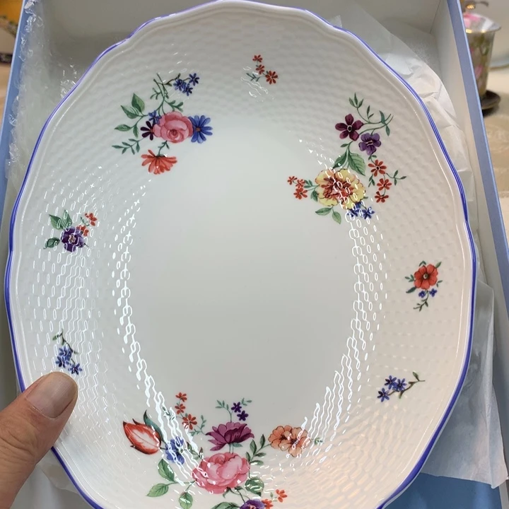 紫砂金瓷阁精品瓷器店