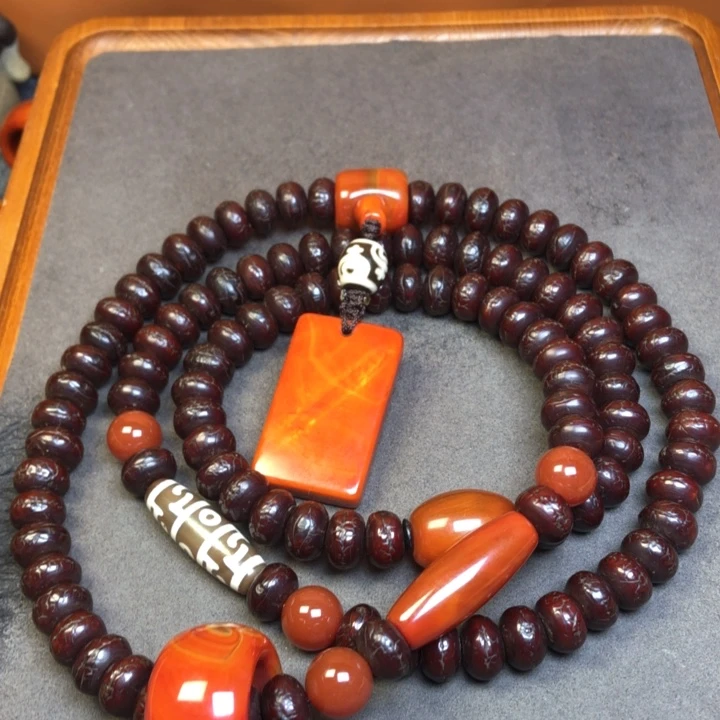 凤眼菩提吊坠浓****忆凤眼