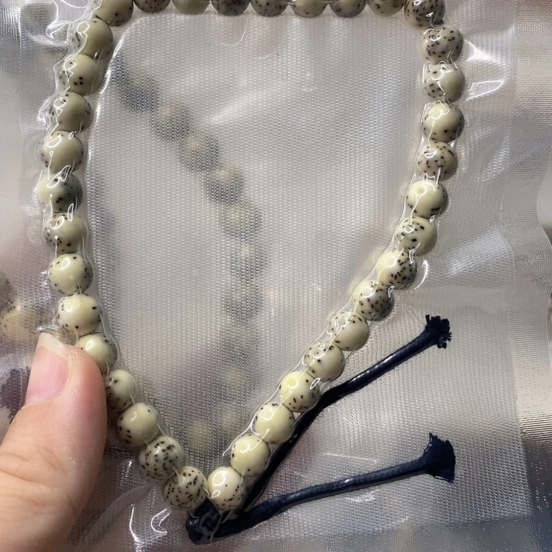 吊坠星月菩提石玉圆珠手串8