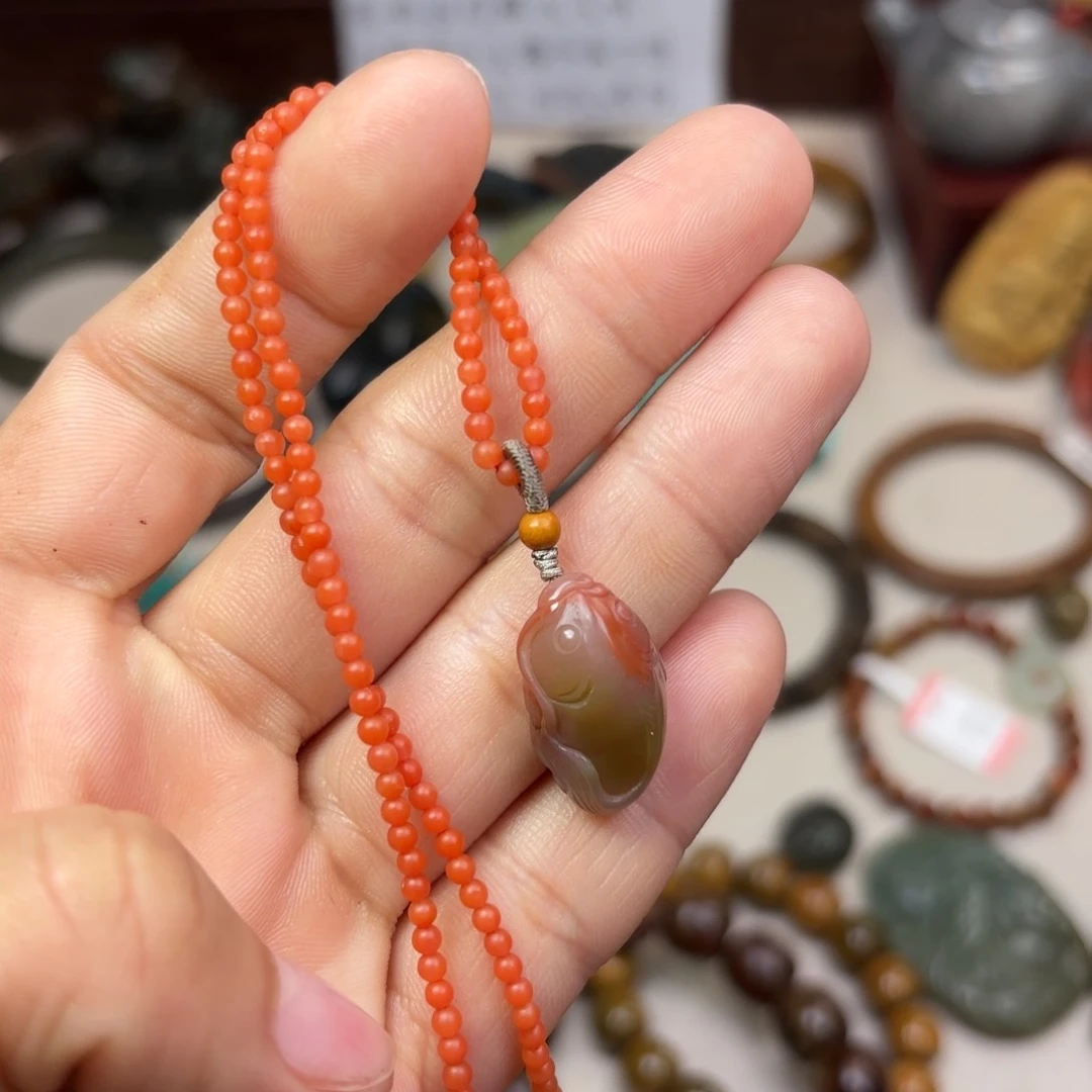 岫岩河磨玉（透闪石质玉）颈饰未镶嵌?****员