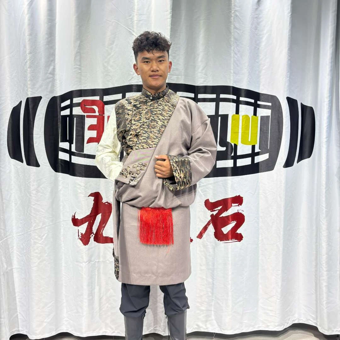 男藏装上下分四季款民族风服装三件套