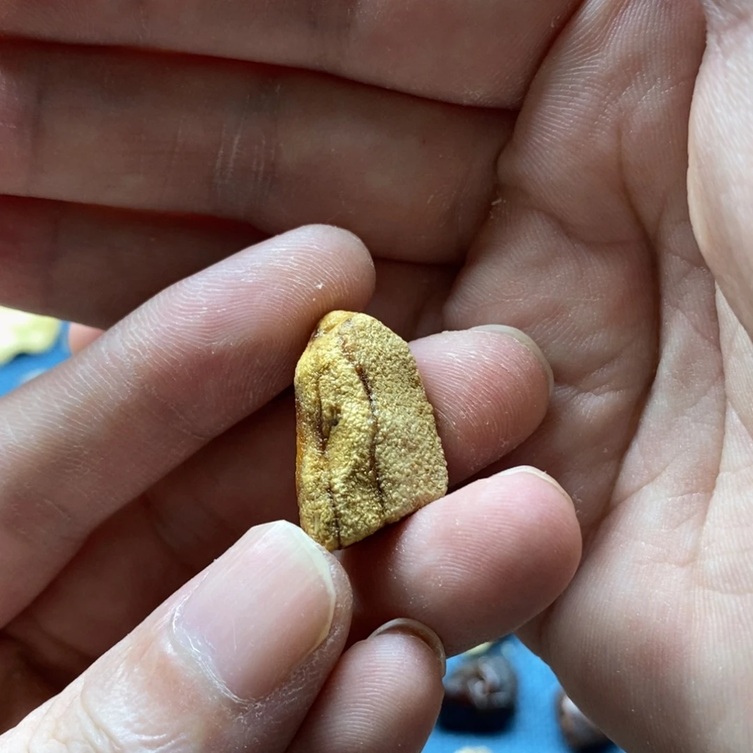 、***號未镶嵌定制琥珀蜜蜡