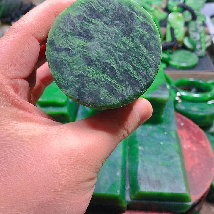 未镶嵌和田玉（碧玉）挂件用****3