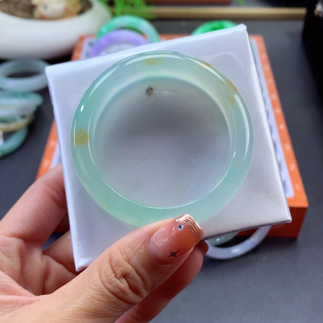 翡翠手镯未镶嵌9号