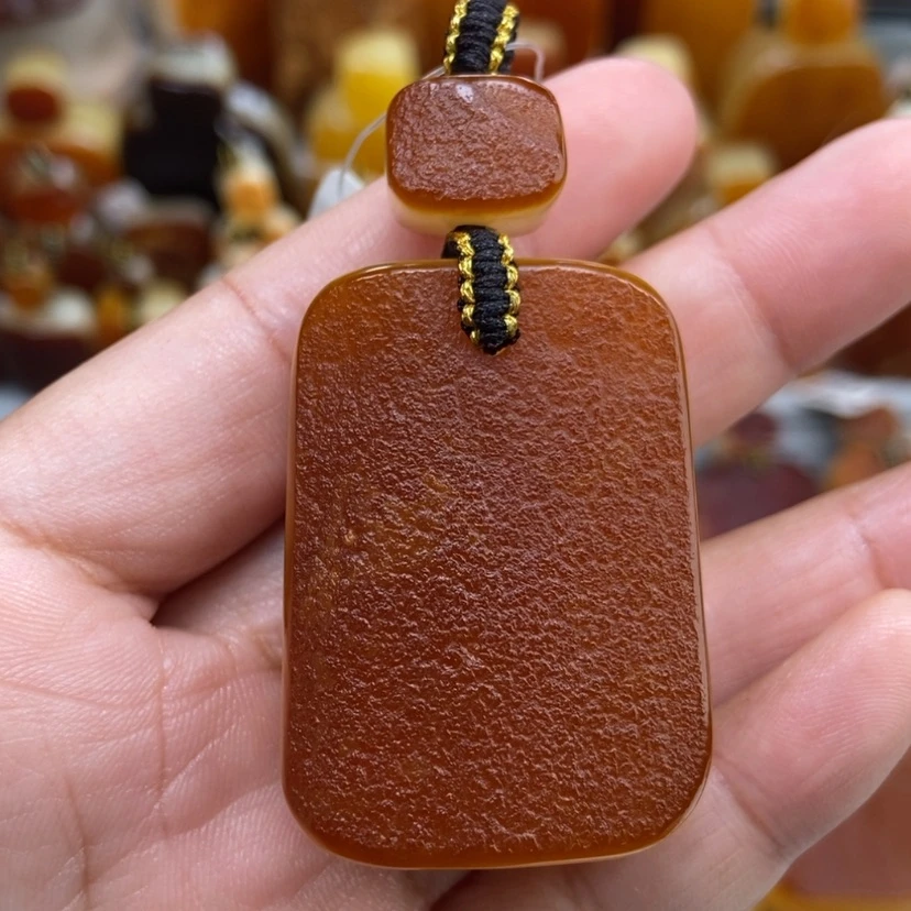 【闪购商品】琥珀颈饰未镶嵌