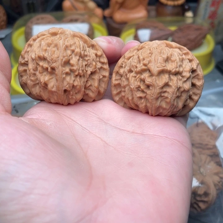 把件文玩核桃白狮子45全品