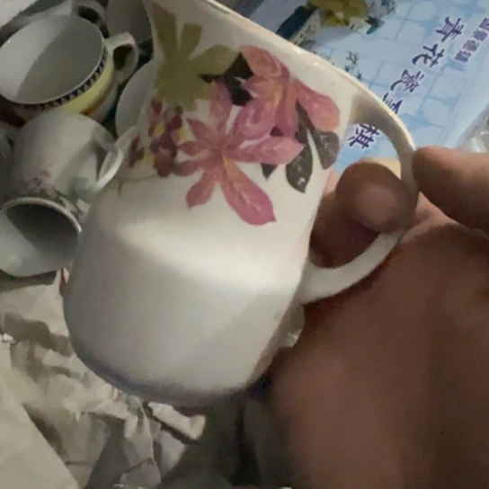 瓷片陶瓷陶瓷红叶