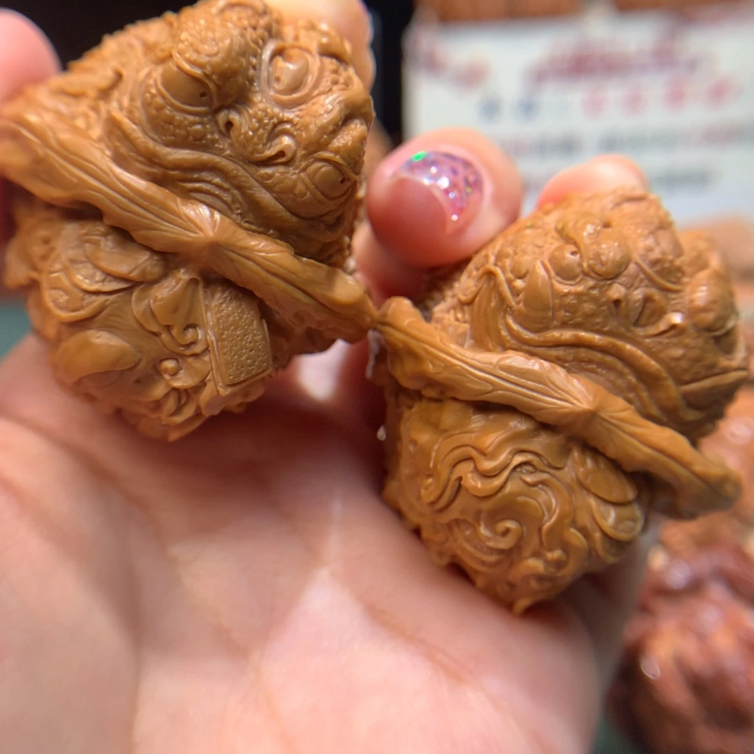 把件文玩核桃-金翅金蟾