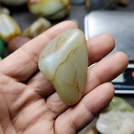 和田玉（糖玉）未镶嵌挂件