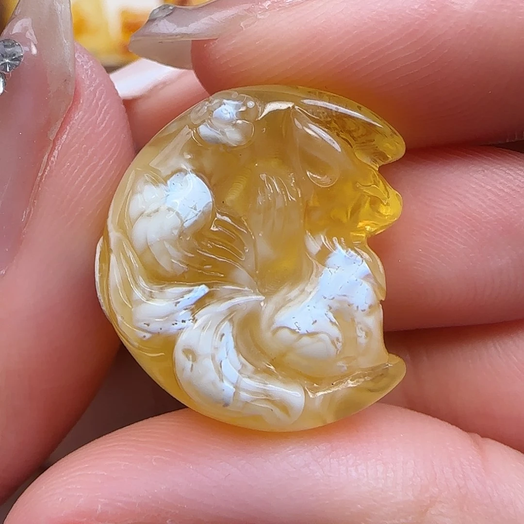 琥珀未镶嵌珠宝奇石딸*?蜜蜡