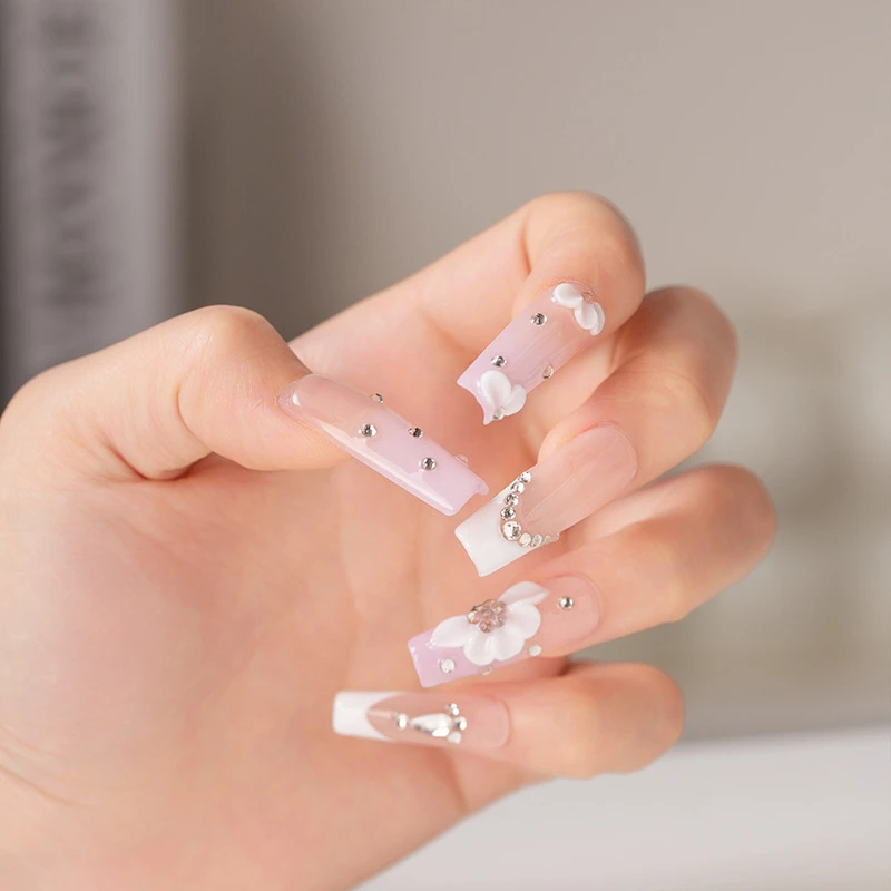 贴片蝴蝶结爆款凝胶新款甲片网红小花钻饰穿戴甲纯手作美甲店指甲