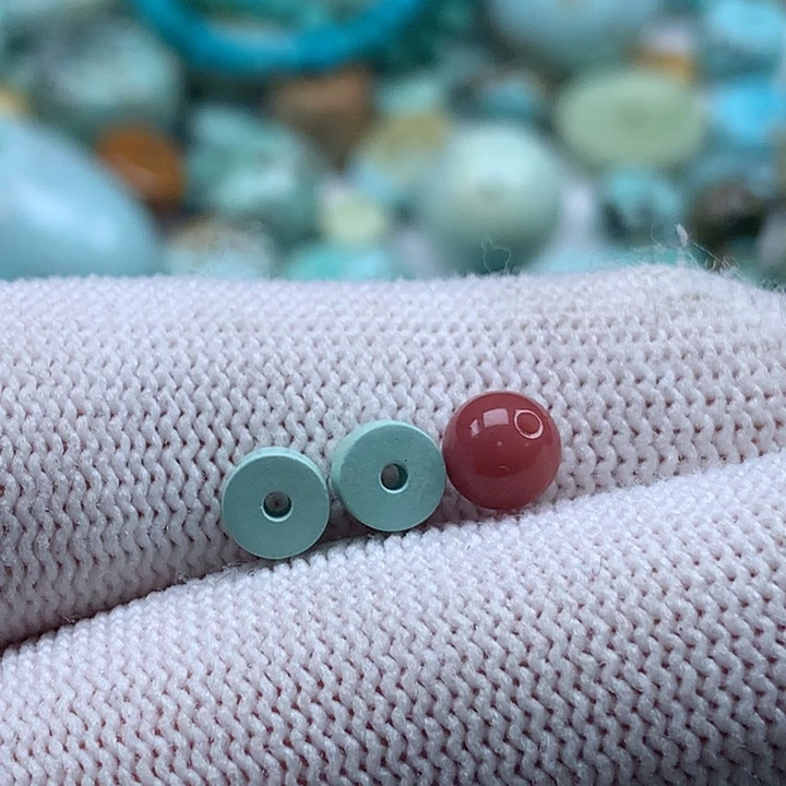 南红玛瑙未镶嵌珠宝奇石