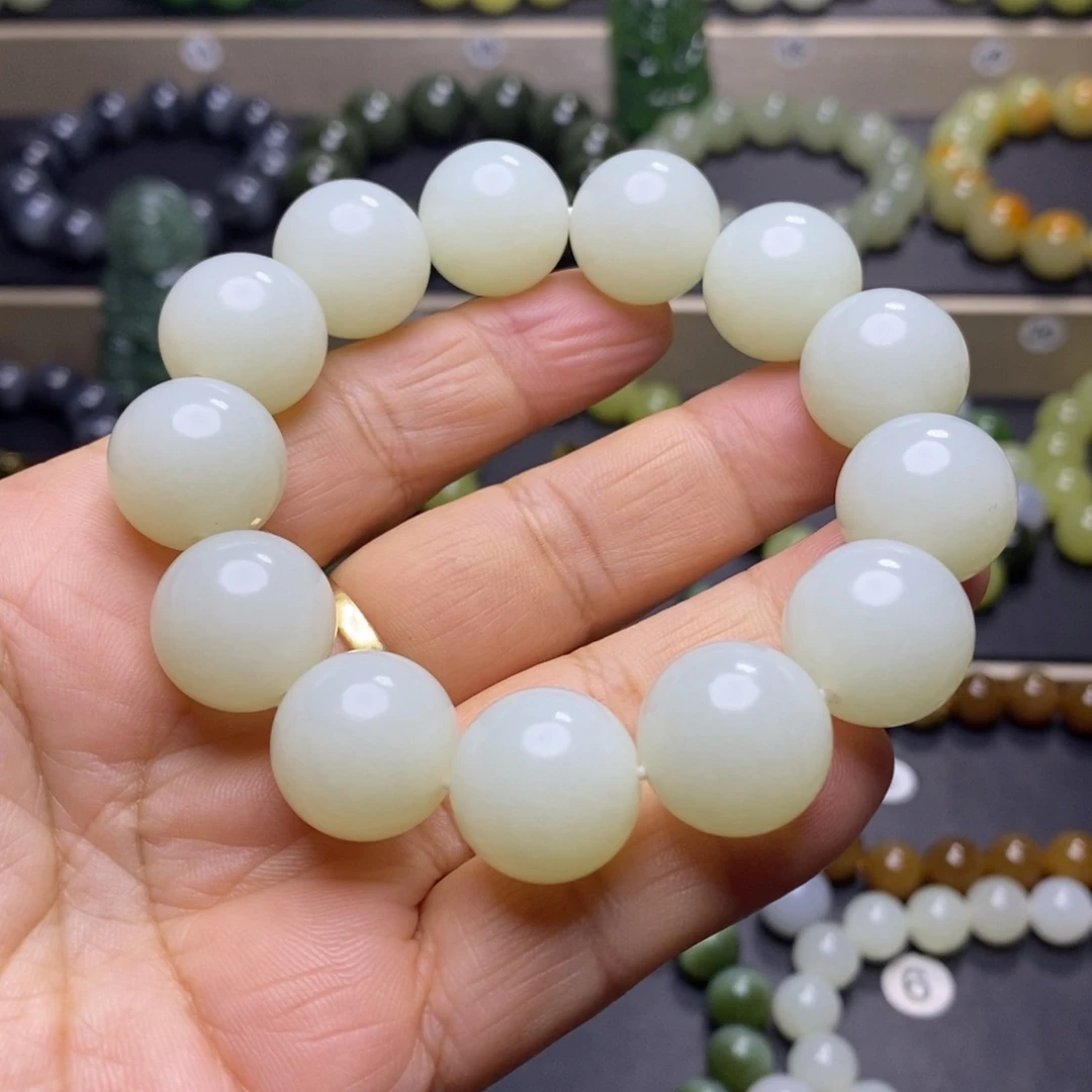和田玉未镶嵌手串