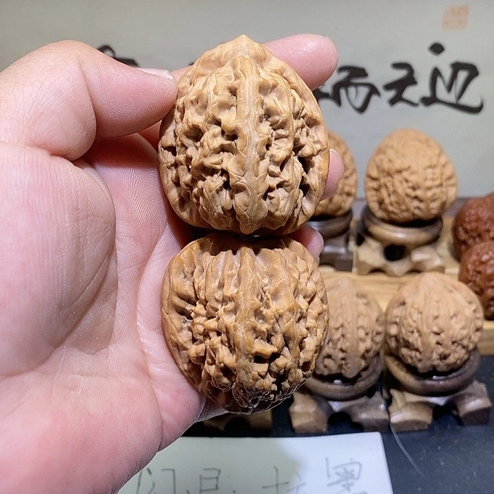 文玩核桃把件今***睡40红锦鲤有修差尺