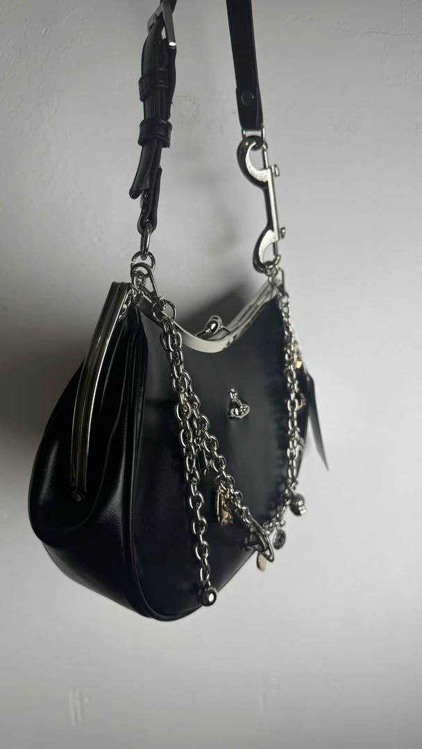 百搭土星月牙链条腋下包