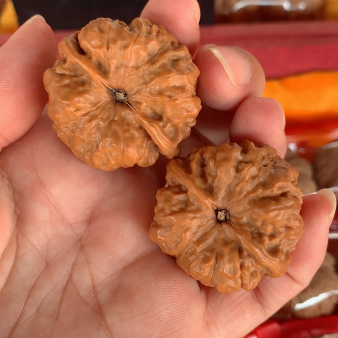【闪购商品】文玩核桃把件与*说文玩
