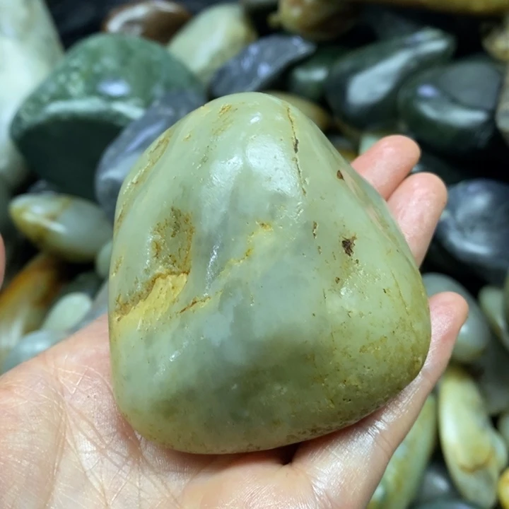 未镶嵌和田玉（糖玉）挂件