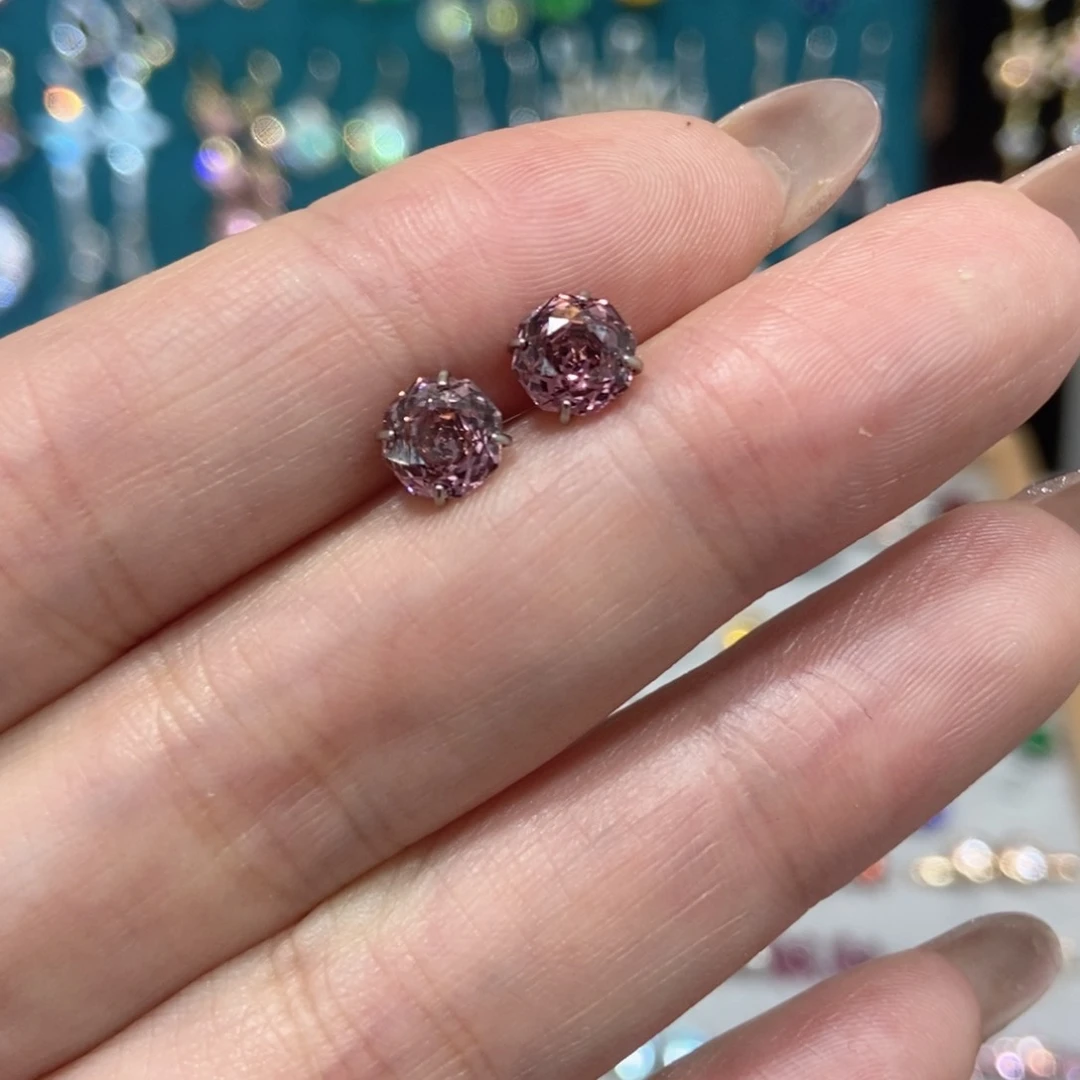 6锆石（处理）耳钉