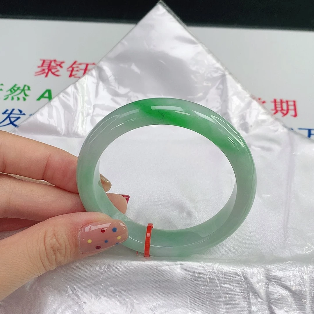 未镶嵌手镯翡翠809