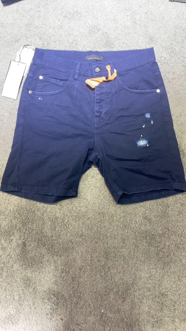 未使用 YSL/圣罗兰 莫雷诺短裤40652凯