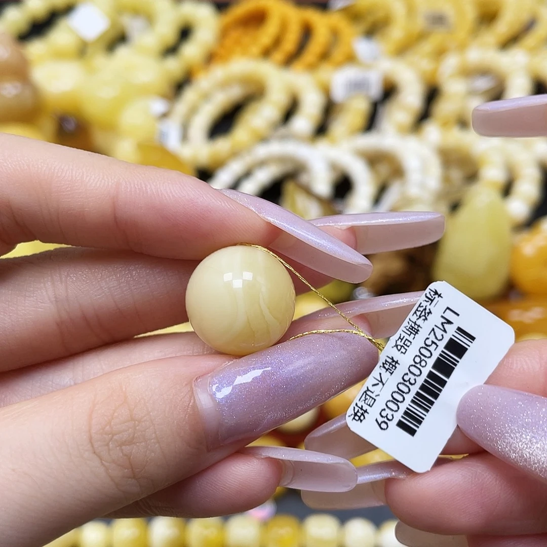 琥珀未镶嵌裸石圆珠15.9mm