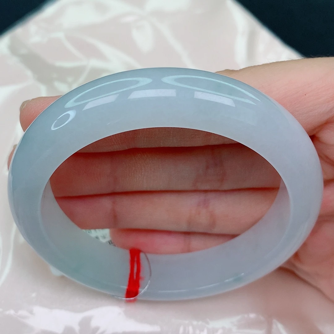 未镶嵌手镯翡翠54.8正圈，纯色