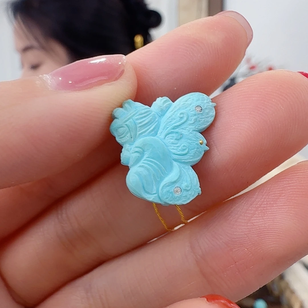 绿松石未镶嵌珠宝奇石