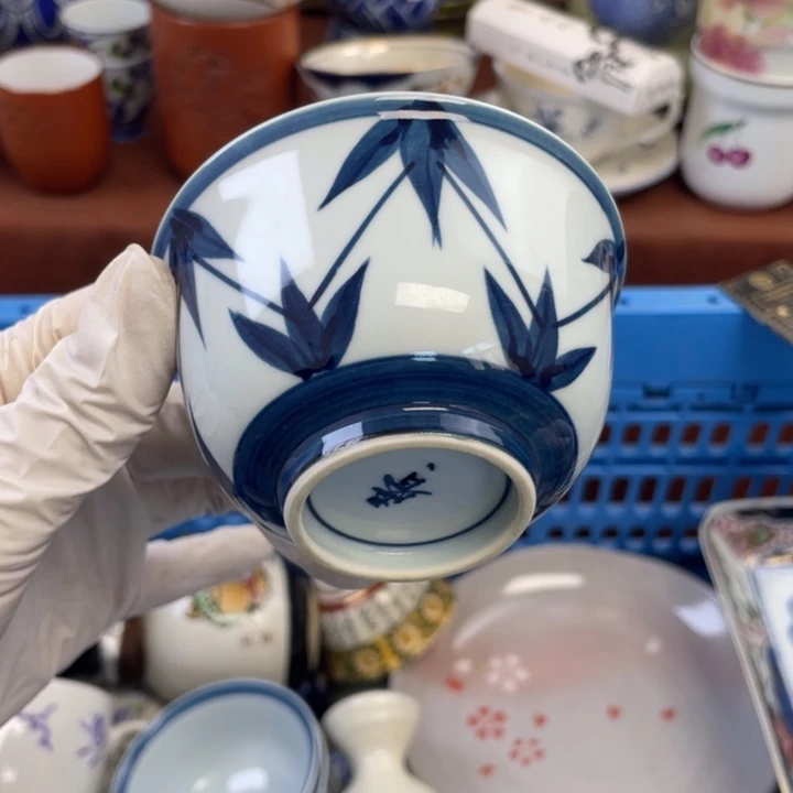他家瓷器真美…开播了