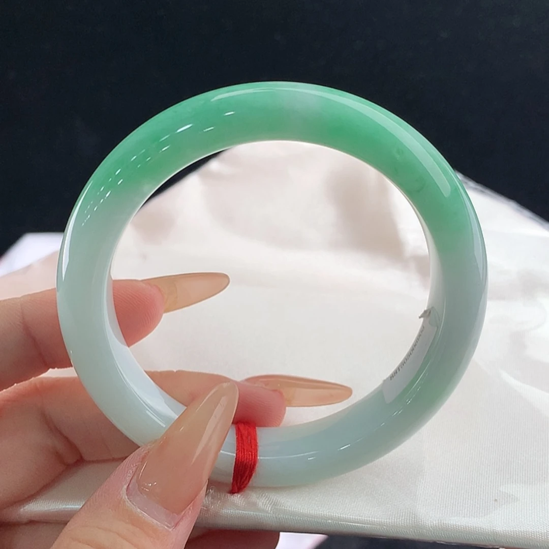 【闪购商品】未镶嵌手镯翡翠57/58