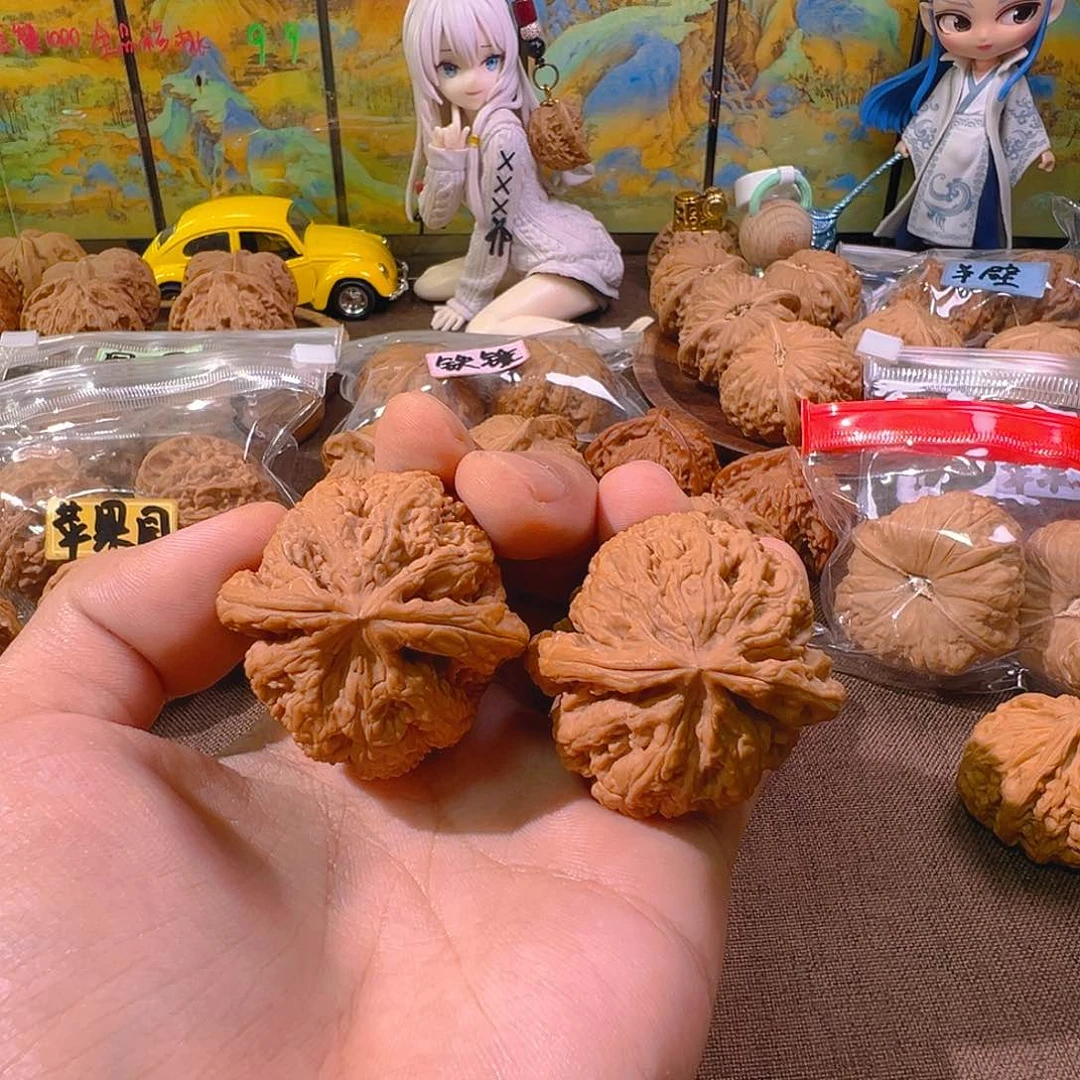 蚝***生桃核吊坠42+大粗筋特价品不退不换