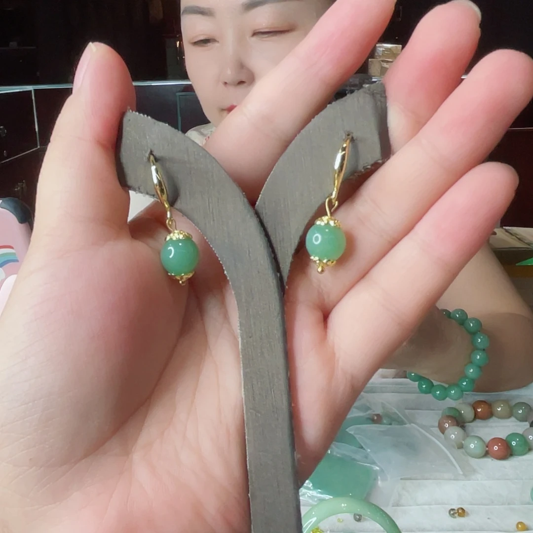 密玉（石英质玉）未镶嵌颈饰
