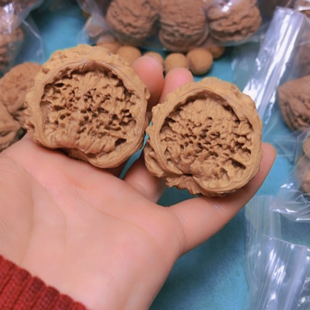 【闪购商品】摆件核桃41蛇头修尖