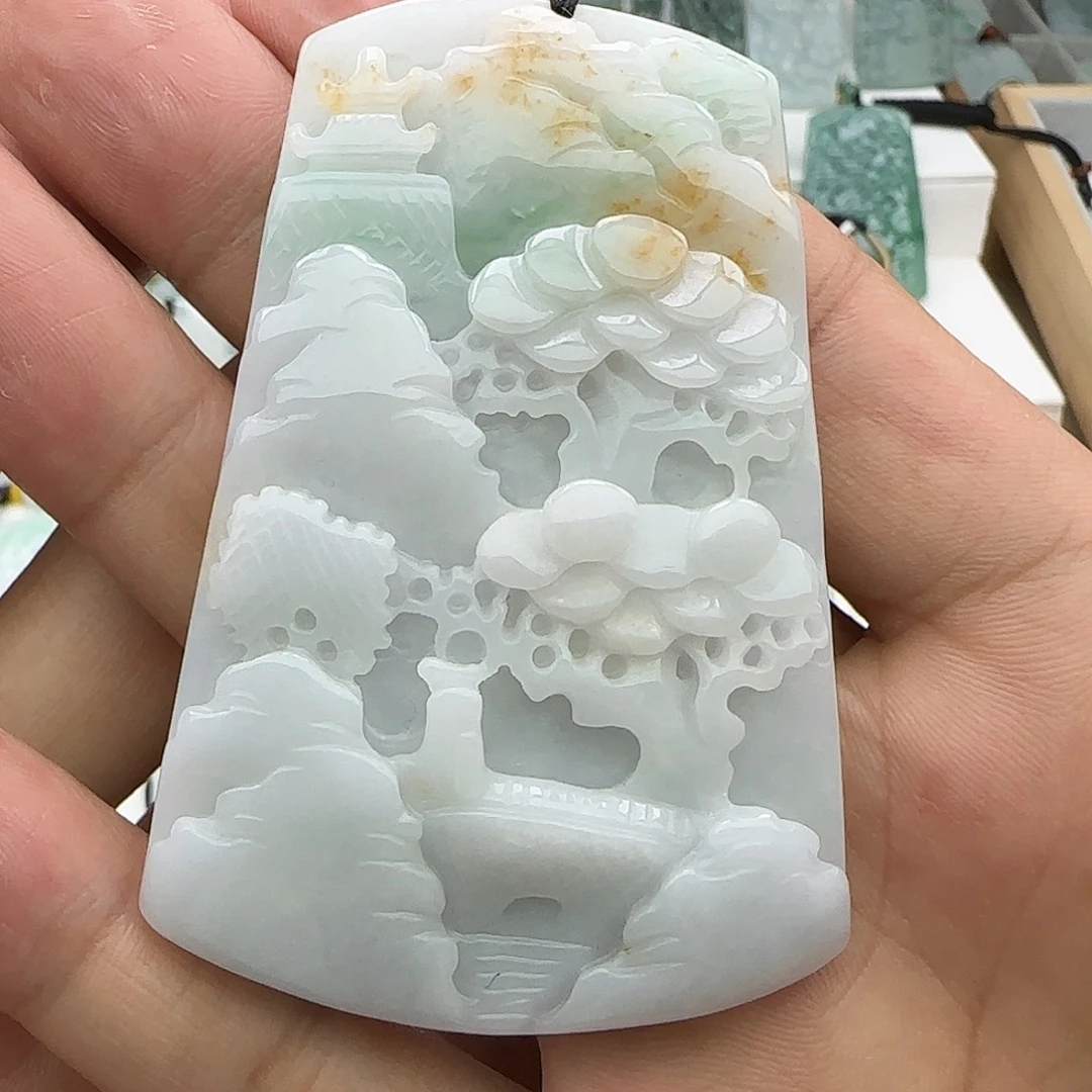 颈饰未镶嵌翡翠翡翠