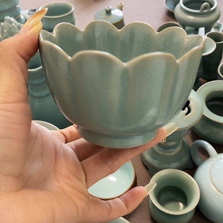 瓷片莲花温小碗一一一一一一一