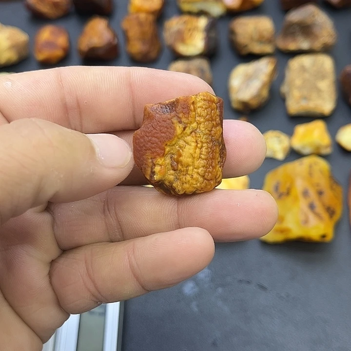 未镶嵌定制蜜蜡J****险蜜蜡定制