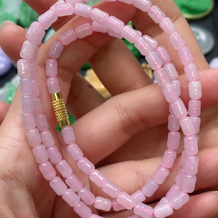 翡翠颈饰未镶嵌吊坠