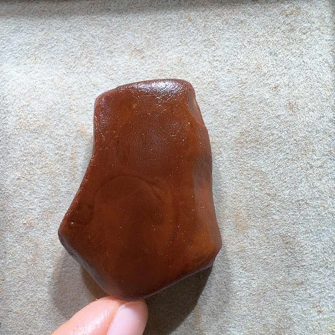 定制琥珀未镶嵌定制