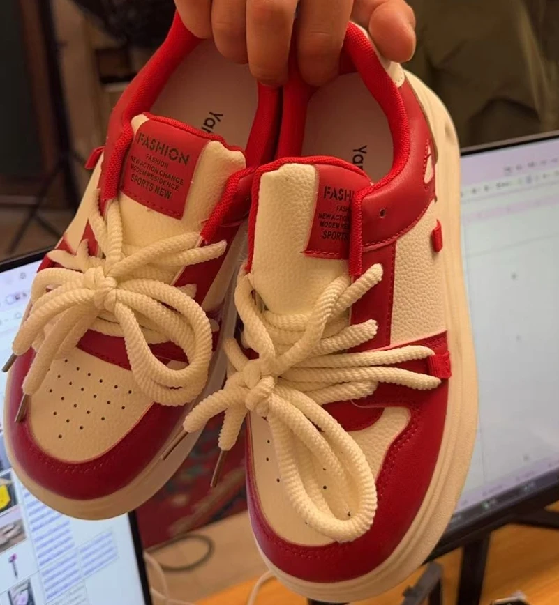 透气厚底女秋冬新款小众休闲百搭板鞋