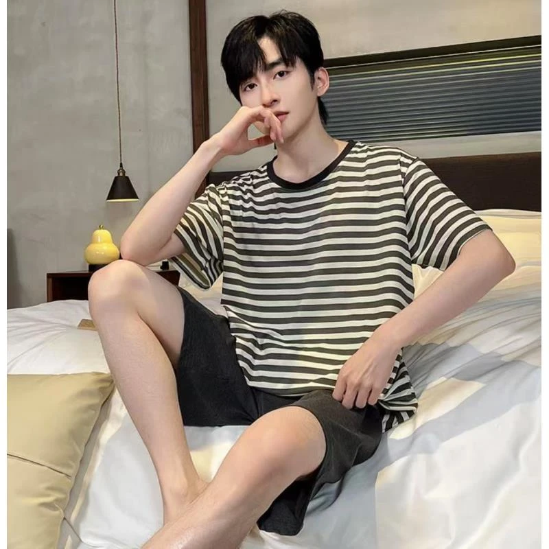 427米绿条纹时尚潮流休闲短袖T恤