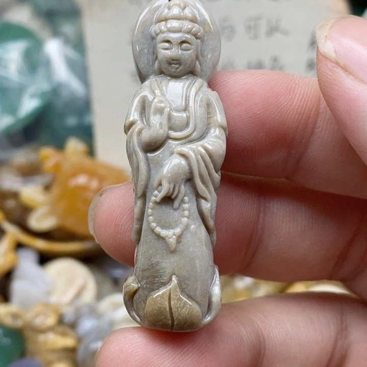 硅化珊瑚（珊瑚玉）未镶嵌颈饰