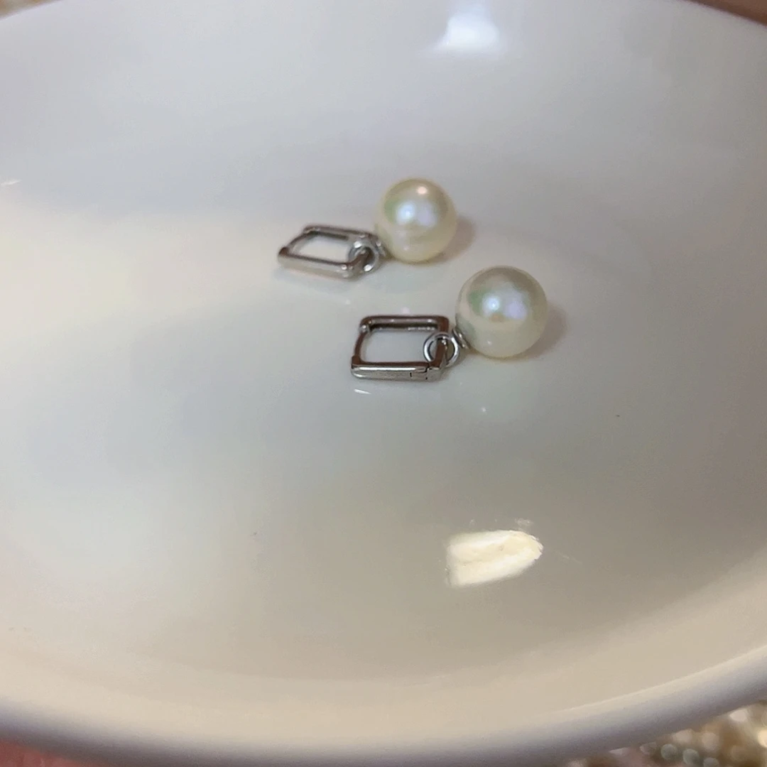 银S925镶嵌淡水珍珠耳饰