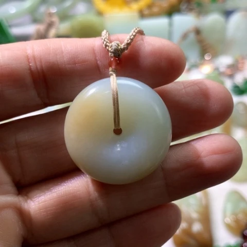 未镶嵌手链和田玉旭**华